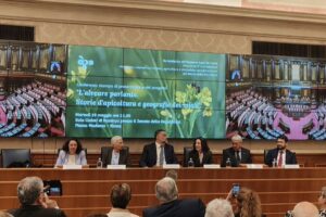 PRESENTATO IN SENATO IL PROGETTO “L’ALVEARE PARLANTE. STORIE D’APICOLTURA E GEOGRAFIE DEI MIELI”