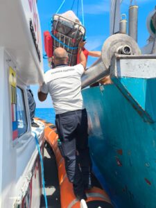 61enne soccorso in mare a largo di Civitavecchia